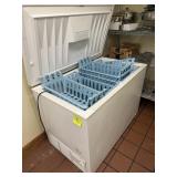 Electrolux GLFC1526EW9 Commercial Chest Freezer