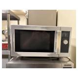 Amana RMS10DS Commercial Microwave Oven