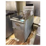 Avantco FF300-N Commercial Natural Gas Floor Fryer