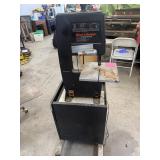Black & Decker 7.5' Band Saw 9422 Rolling Stand