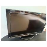 Panasonic VIERA 32-Inch LCD HDTV Model TC-L32C22