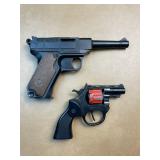 Edison Giocattoli Italy Luger Snub Revolver Toy