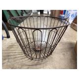 Vintage Premier Metal Wire Egg / Wash Basket
