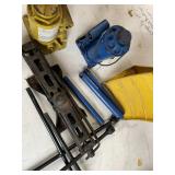 Hydraulic Bottle Jacks, Scissor Jack & Lug Wrench