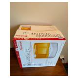 Sunbeam Ultrasonic Humidifier 1.7 Gallon Box