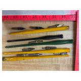 Speedball & Zaner-Bloser Calligraphy Nibs Staffs