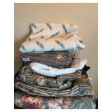 Queen Size Bedding Lot Comforter Sheet Set Blanket
