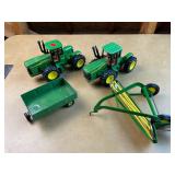 John Deere 9520 Tractors & Farm Implements