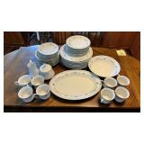 Crown Ming Fine China Dinnerware Set