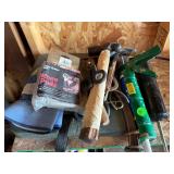 Caulking Guns, Knee Pads & Hand Tools