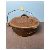 Cast Iron Dutch Oven with Bail Handle