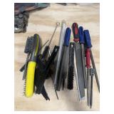 Files, Wire Brushes & Cleaning Tools