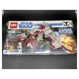 LEGO Star Wars 8019 Republic Attack Shuttle