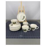 SCIO Holly Berry Christmas China Lot
