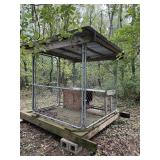 Chain-Link Dog Kennel w/ Roof & Dog House