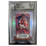 Travis Kelce 2025 Optic #22 Uptown Beck. 8.5