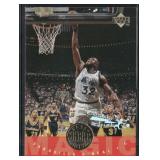 1995-96 Upper Deck #173 Shaquille O'Neal...