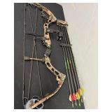 Elite bow with arrows