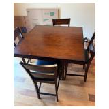 Dining table set