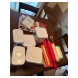 Assorted kitchenware