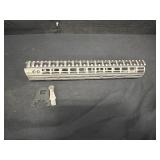 Precision free, floating hand guard