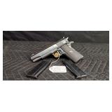Colt 1911 Delta Gold Cup, 10mm