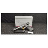 Browning Buckmark, .22LR