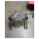 Fifth wheel hitch