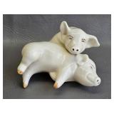 Fitz & Floyd Snuggling Pig Salt & Pepper Shaker