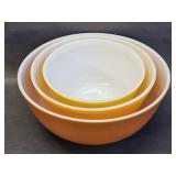 Vintage Pyrex Daisy Citrus Nesting Mixing Bowls