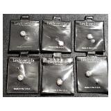 Faceted cubic zirconia (CZ) loose stones
