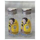 Betty Boop salt and pepper shakers