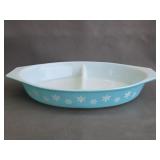 Pyrex Turquoise Snowflake 1.5 QT divided casserole