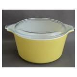 Pyrex vintage yellow round casserole dish