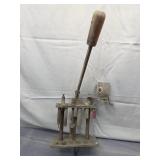 vintage progressive shotgun shell reloader
