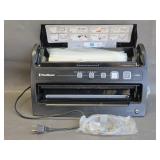 FoodSaver V3230 vacuum sealing system