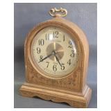 vintage New Haven mantel clock faux wood plastic
