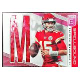 2019 Donruss Elite Spellbound Patrick Mahomes