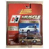 Johnny Lightning Hurst Muscle Linda Vaugn