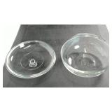Corning Pyrex dish W/ lid