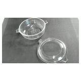 Corning Pyrex dish W/ lid