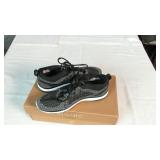 Vionic Shoes 8.5