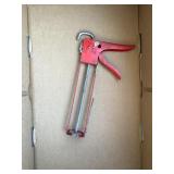Caulking, gun