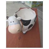 Cow-shaped Decorative Planter