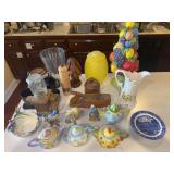 Assorted Kitchen and Home Decor