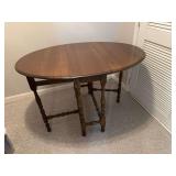 Gateleg Oval Dropleaf Table-48”Lx34”Wx30”H