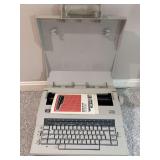 Smith Corona XE6100 Electric Typewriter