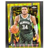 Giannis Antetokounmpo 2025-26 Topps Chrome #137...