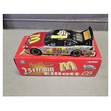 ACTION 1:24 BILL ELLIOT DIE-CAST STOCK CAR