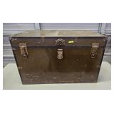 VINTAGE FLAT TOP METAL TRUNK W/ INSERT